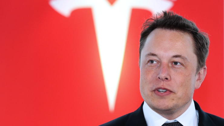 Elon Musk tweets Tesla will have to postpone its annual shareholder meeting