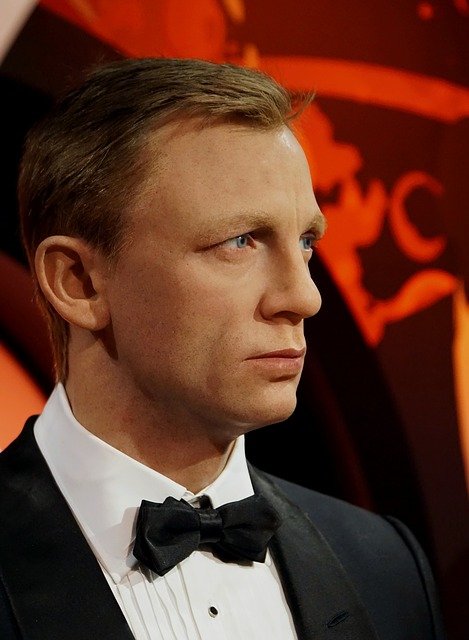 Daniel Craig’s Health Coach for James Bond Shares a 007 Reveal