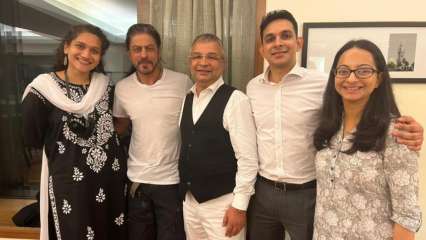 First photo: Shah Rukh Khan poses with his staunch team minutes after son Aryan will get bail