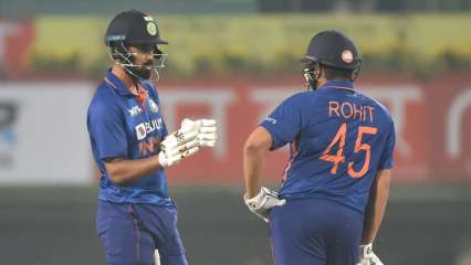 Rohit Sharma-KL Rahul’s fifties abet India use 2nd T20I in Ranchi, seal three-match series