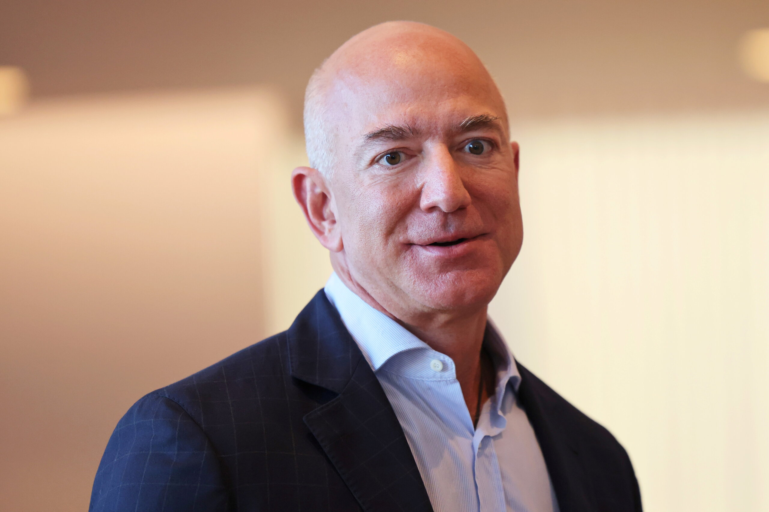 Hitting the Books: How Amazon laundered the ‘delusion of the founder’ real into a commerce empire