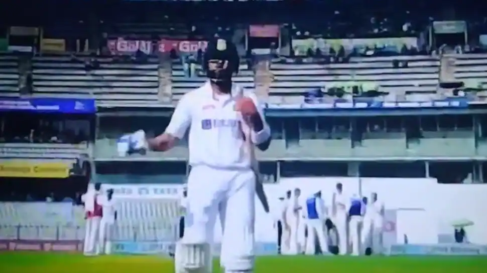 IND vs NZ: Virat Kohli returns to dressing room angrily after given out in 2d Take a look at