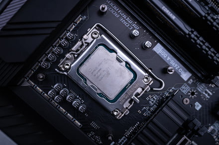 Intel Alder Lake and AMD Ryzen 9 tie in a world-file breaking benchmark