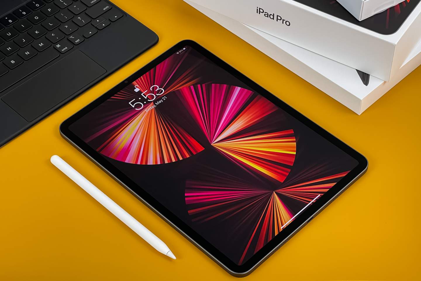 OLED iPads might possibly possibly well honest finally near in 2024 under budding Samsung deal