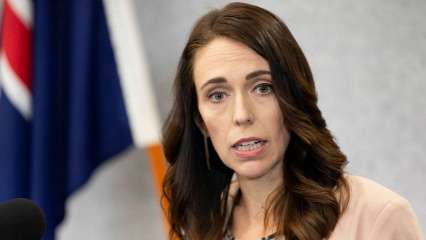 Unusual Zealand PM Jacinda Ardern cancels her comprise wedding as a result of ‘Crimson Light’ Omicron curb
