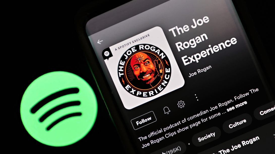 Joe Rogan apologizes for racial slurs as podcast episodes vanish from Spotify