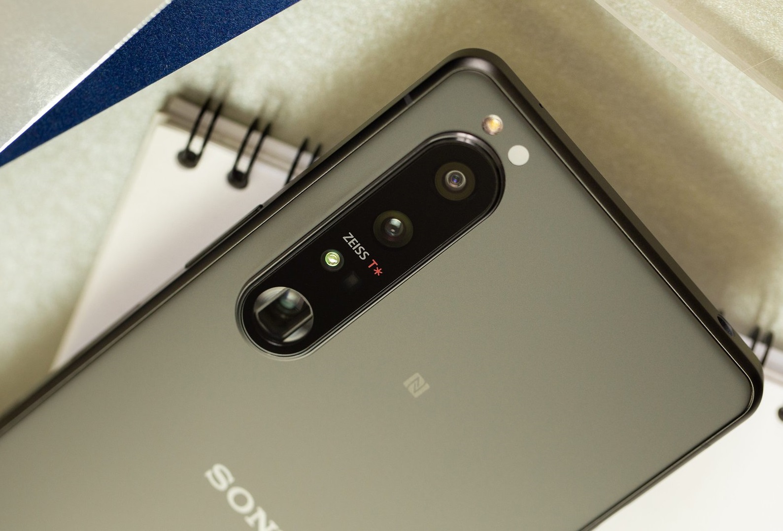 New Xperia 1 IV leak finds a Snapdragon 8 Gen 1 Plus and a amount of valuable aspects of Sony’s next flagship phone