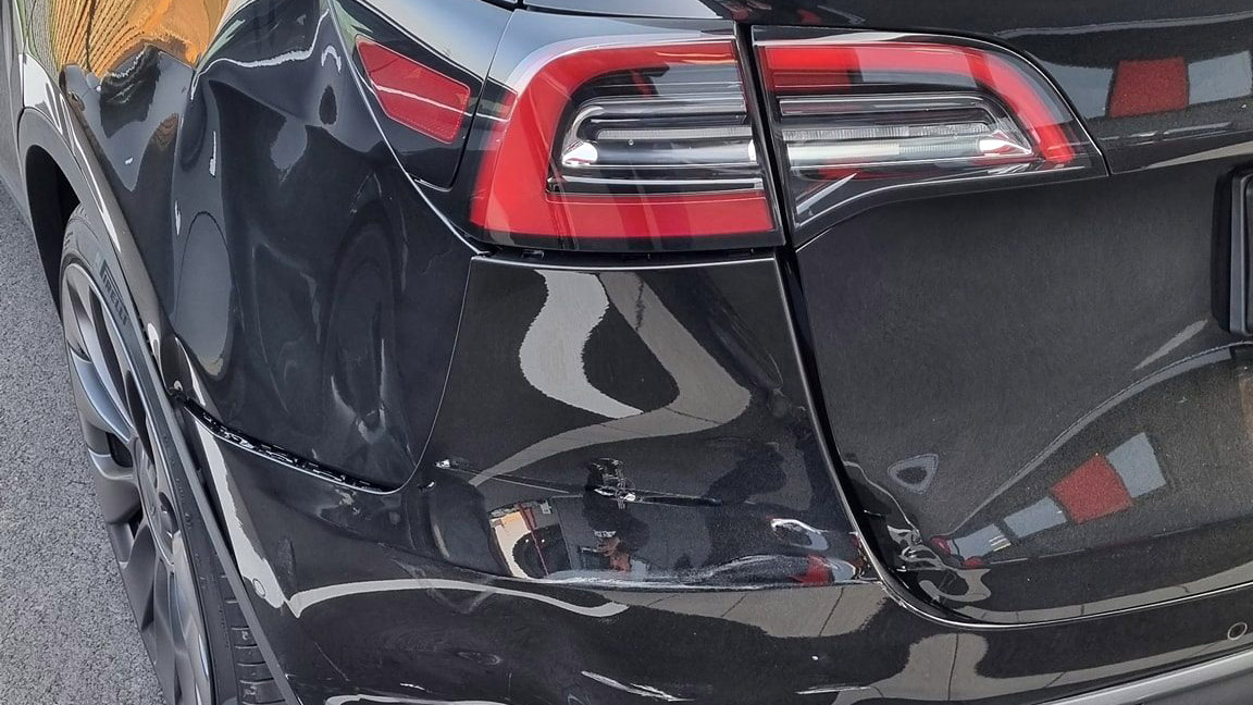 First Giga Berlin Tesla Mannequin Y gets into an accident, now has to wait several weeks for a bumper job