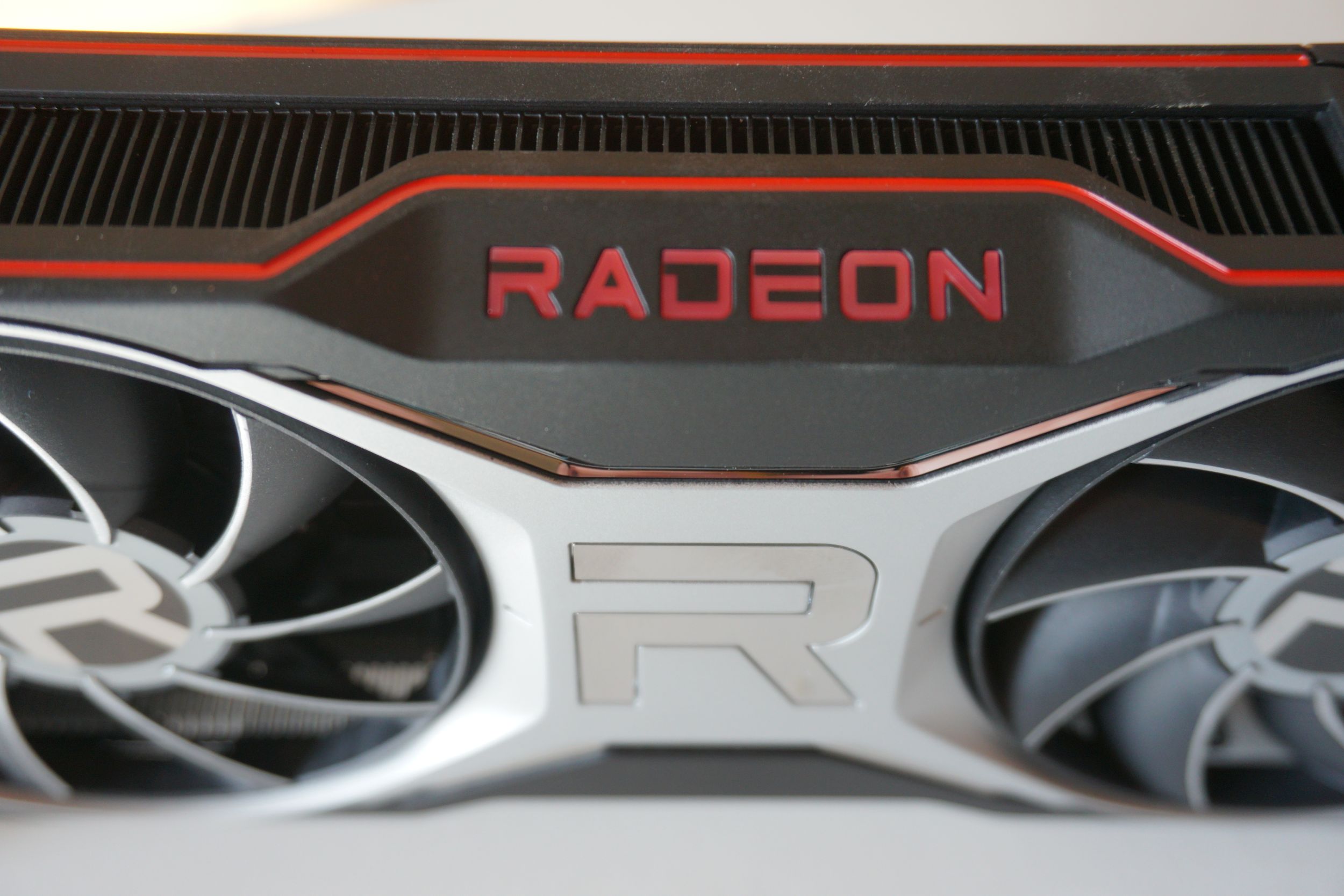 AMD RSR vs. FSR: What’s the variation, and which whereas you use?