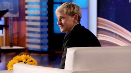 Ellen DeGeneres breaks down in tears as her explain comes to an stop