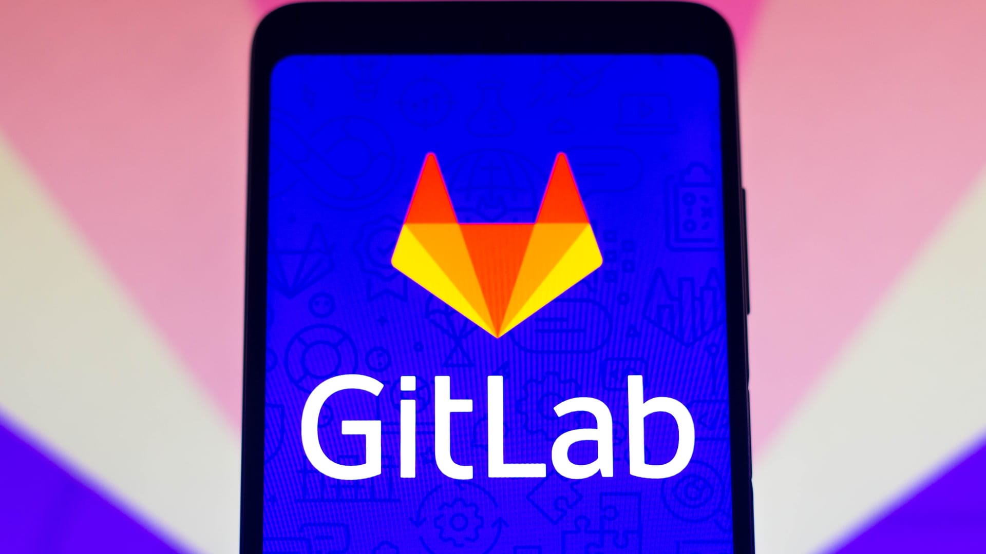 Shares making the supreme moves after hours: Gitlab, United Airways, First Republic Bank and more