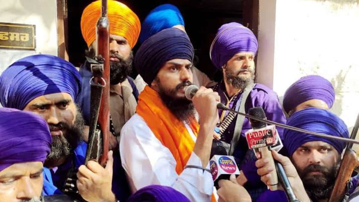 As ogle for ‘Khalistan’ preacher Amritpal Singh continues, Punjab’s web blackout extended