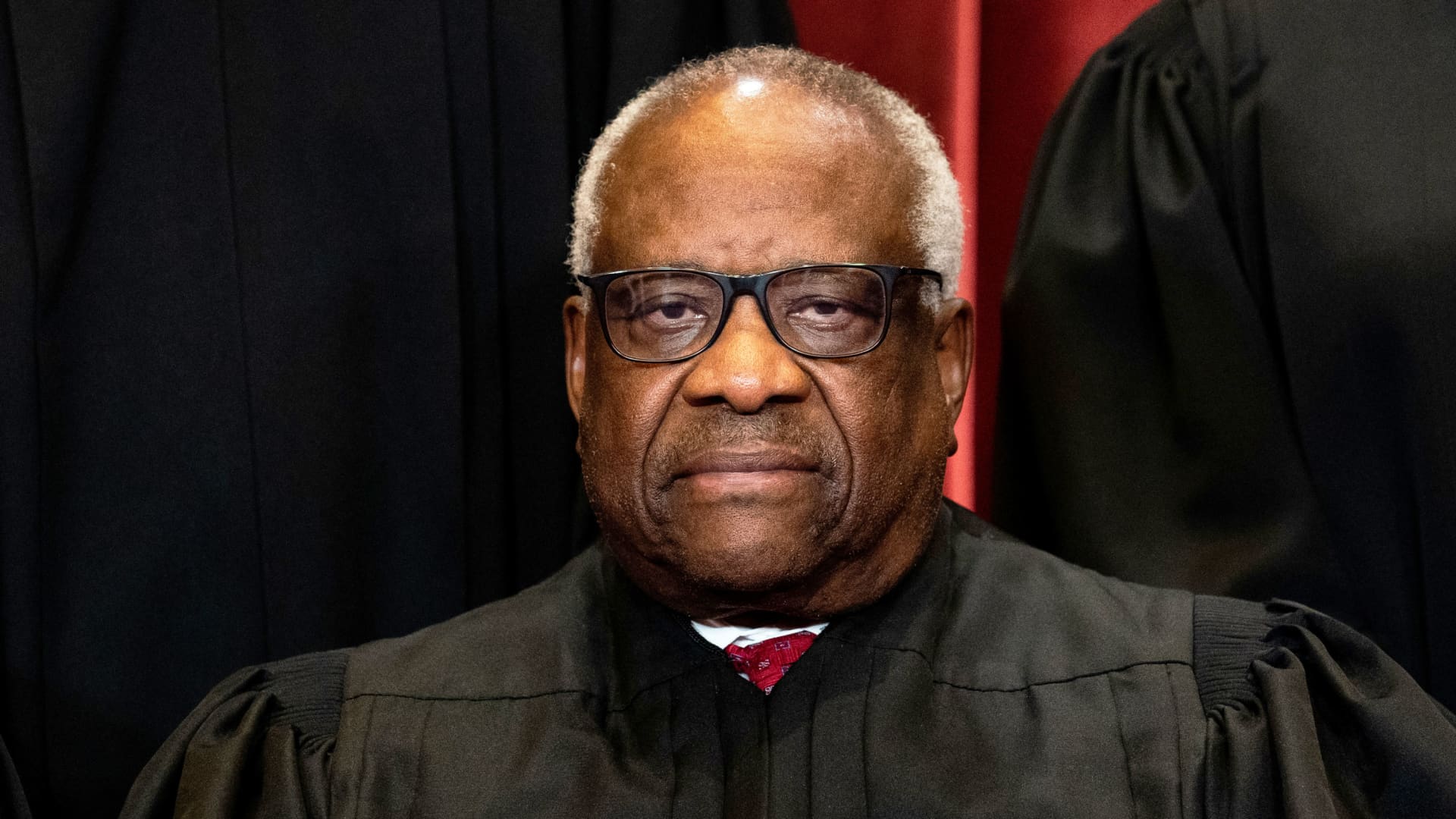 Senate Democrats flee Supreme Court docket chief justice to investigate Clarence Thomas luxurious journeys