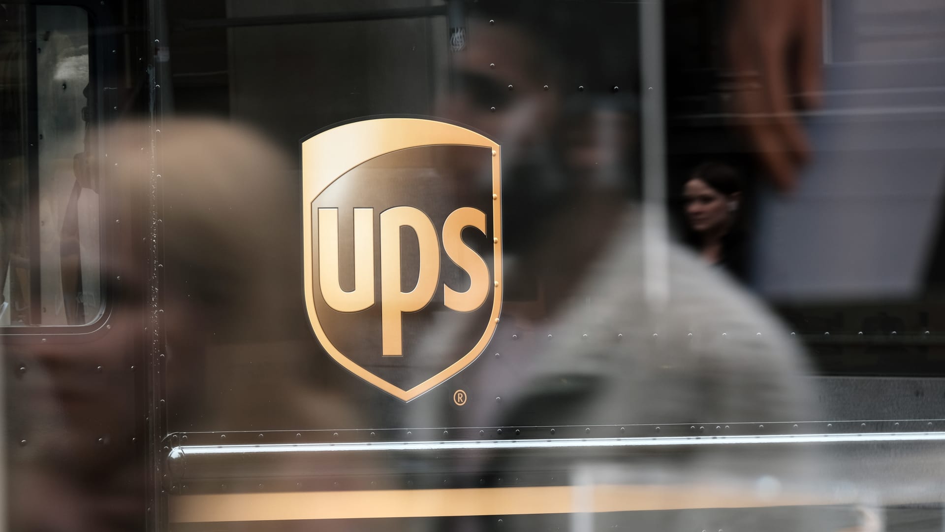 UPS shares tumble after starting up wide stories disappointing earnings