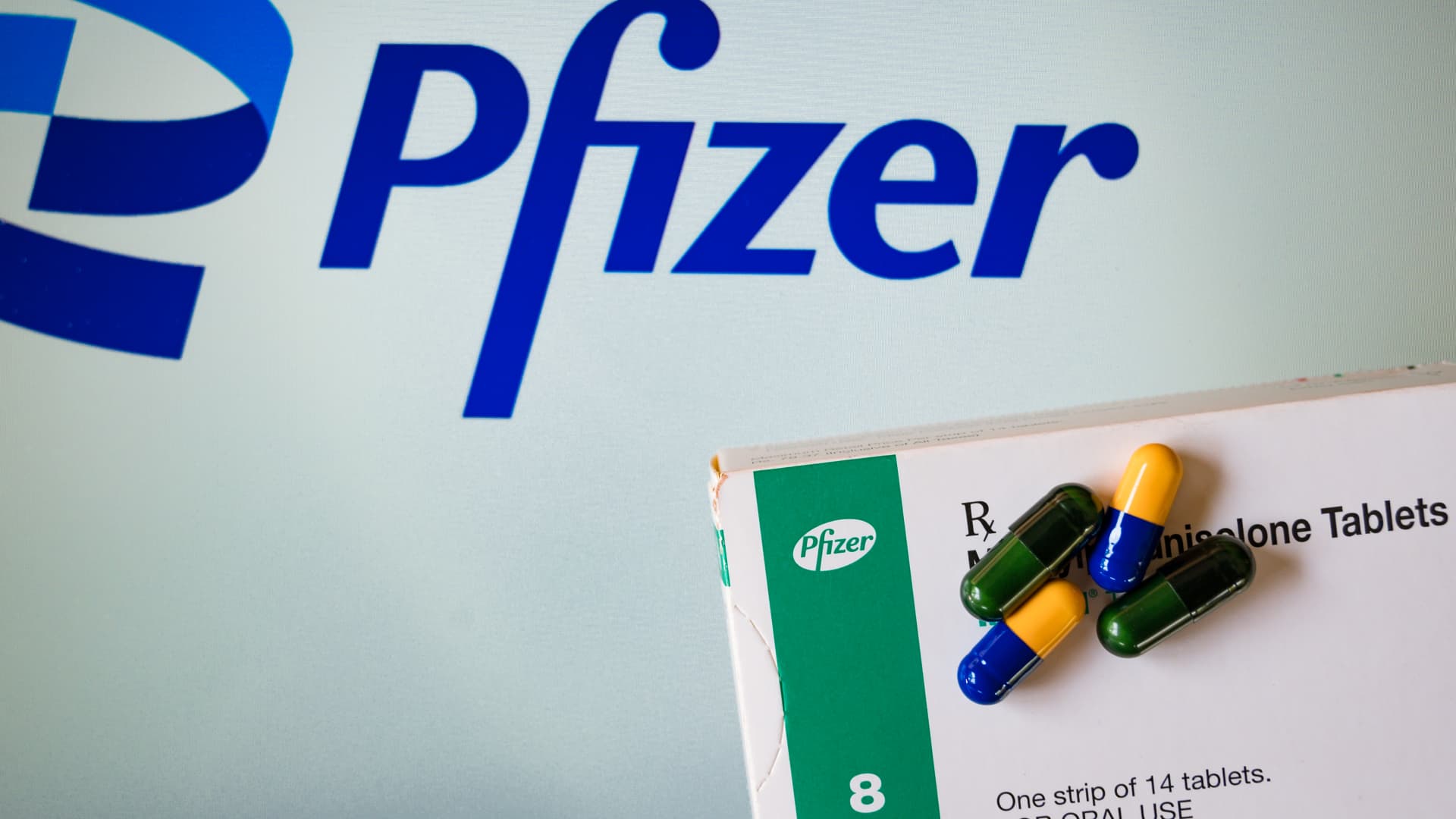 Pfizer earnings and income prime expectations no topic Covid vaccine sales decline