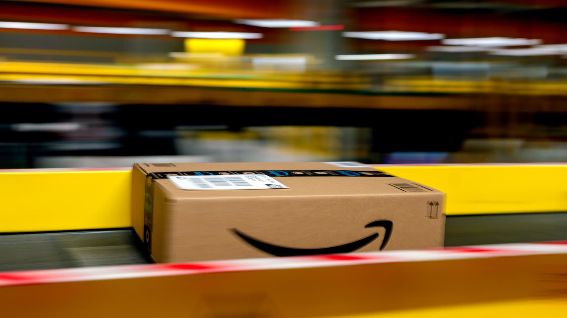 FTC sues Amazon over ‘unfounded’ Prime imprint-up and cancellation path of