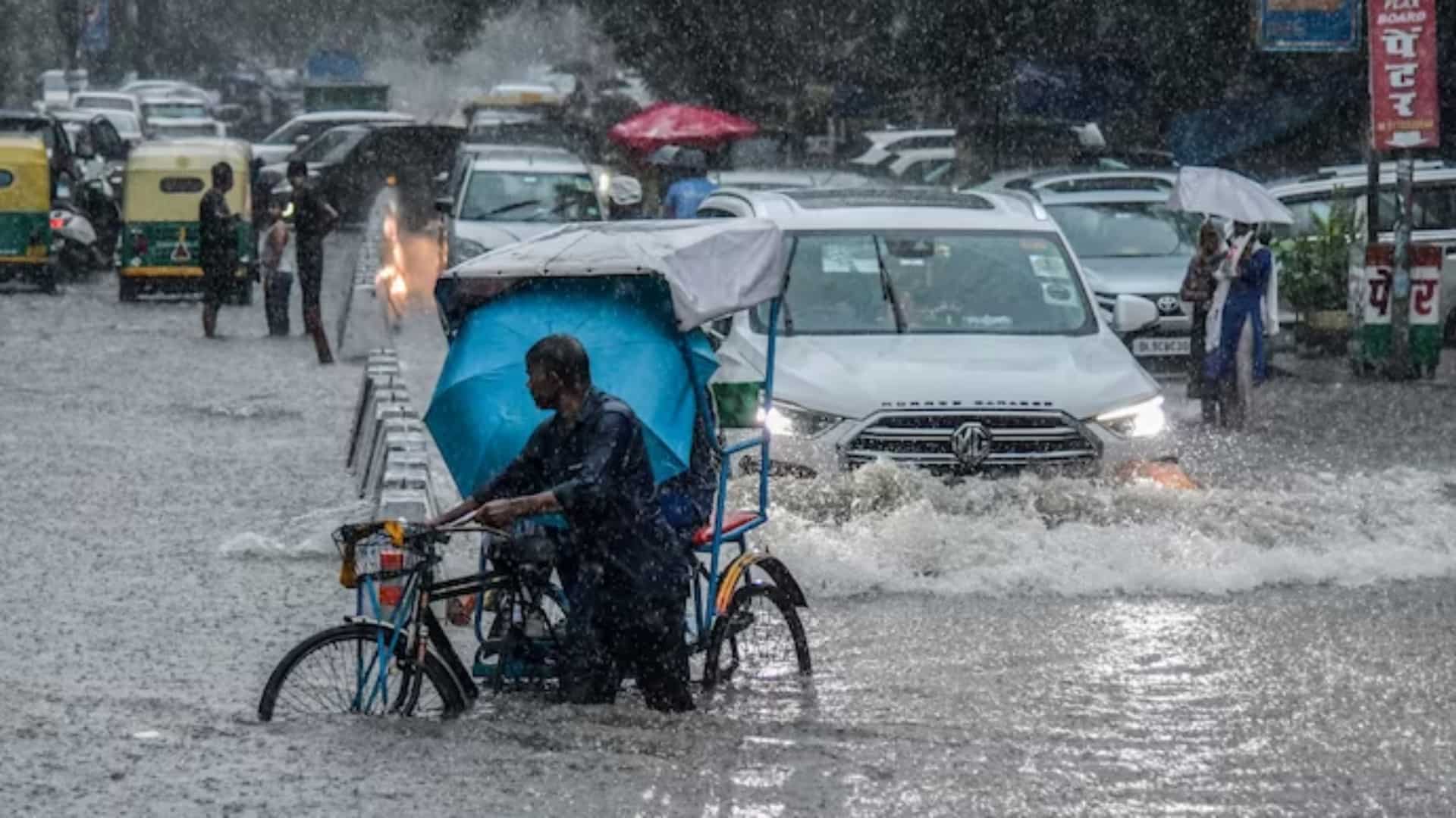 WATCH | ‘Delhi deluge’: Season’s first heavy rainfall submerges capital in flooded chaos