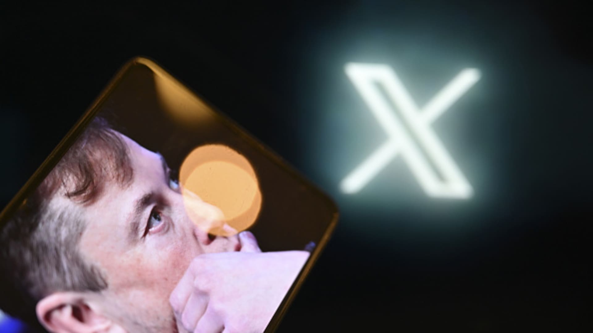 Elon Musk’s X rebrand reignites his just to indicate Twitter into an app love China’s WeChat
