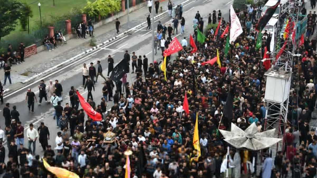 ‘Testimony to normalcy in J-Okay,’ says La Shias take care of end out Muharram procession after 33 years