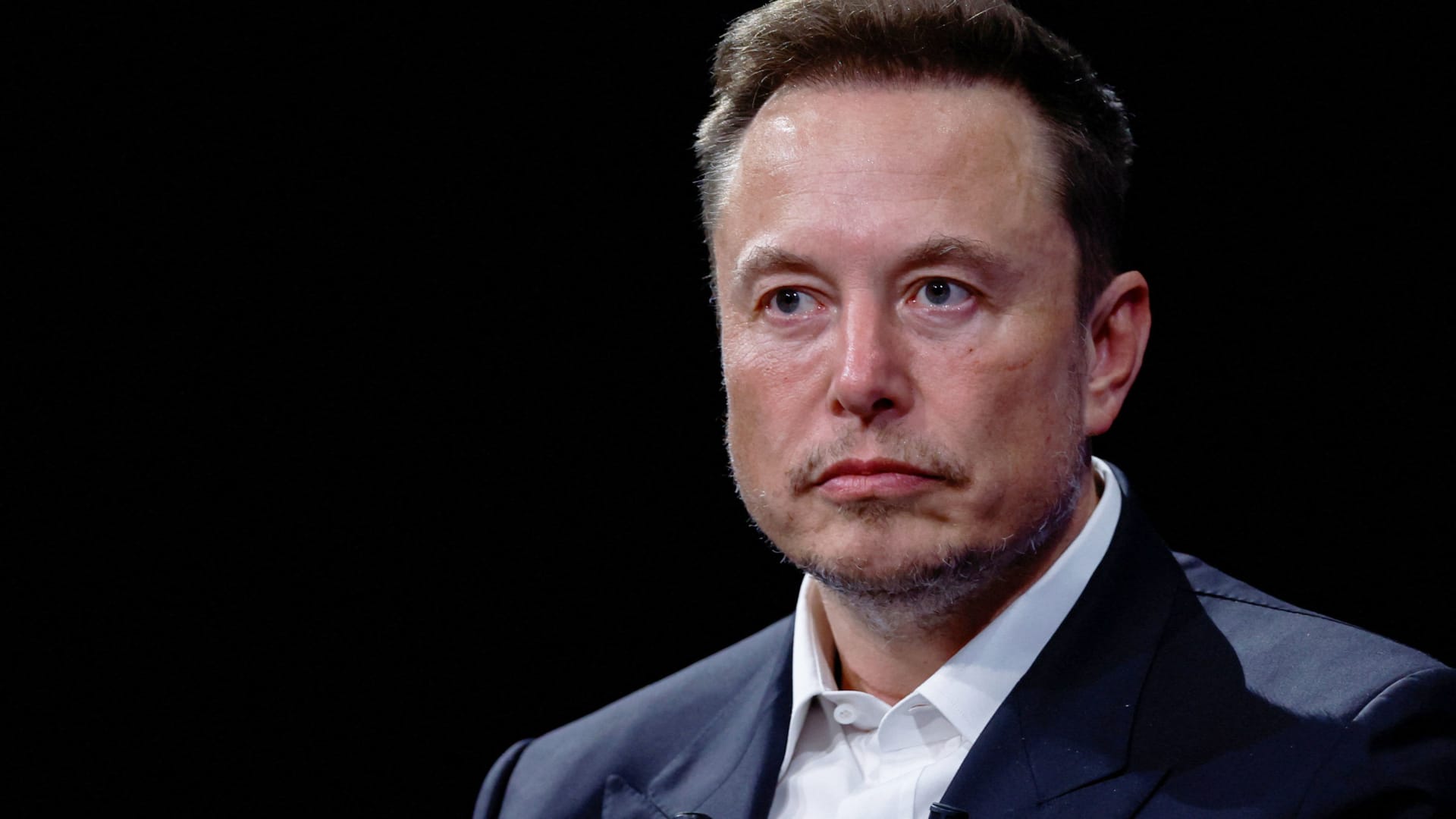 Elon Musk biographer strikes to ‘elaborate’ small print about Ukraine and Starlink after backlash