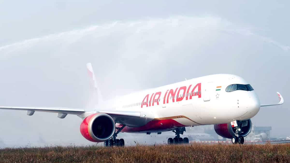 Air India receives its first Airbus A350, turns into totally Indian airline to fly it
