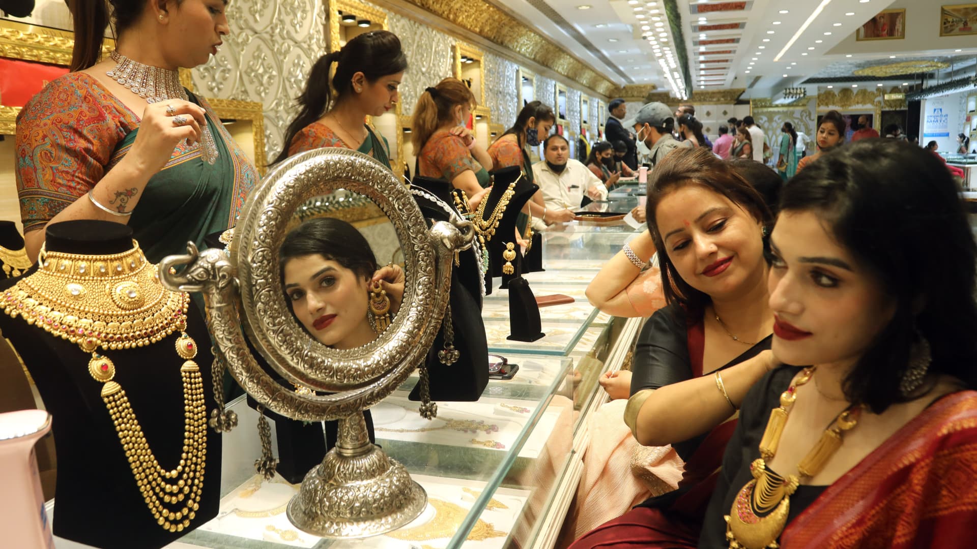 India’s consumption whisper is determined to velocity up as Goldman predicts ‘affluent’ Indians to nearly double
