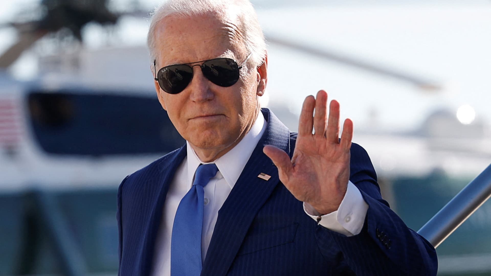 Biden advertising and marketing campaign debuts respectable TikTok memoir, but app is quiet banned on most govt gadgets