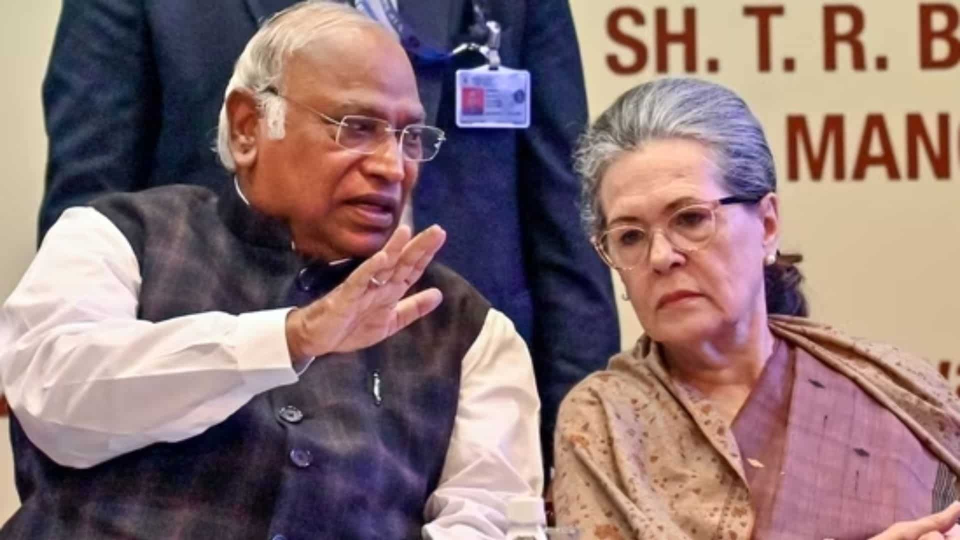 Congress to free up third Lok Sabha candidate list? Assembly held by Sonia Gandhi, Kharge