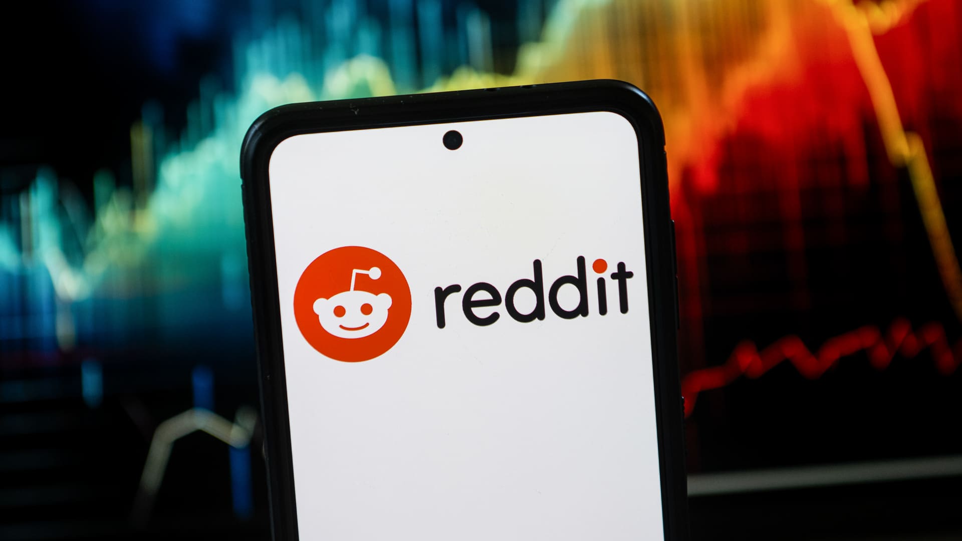 Reddit costs IPO at $34 per piece in first predominant social media providing since 2019