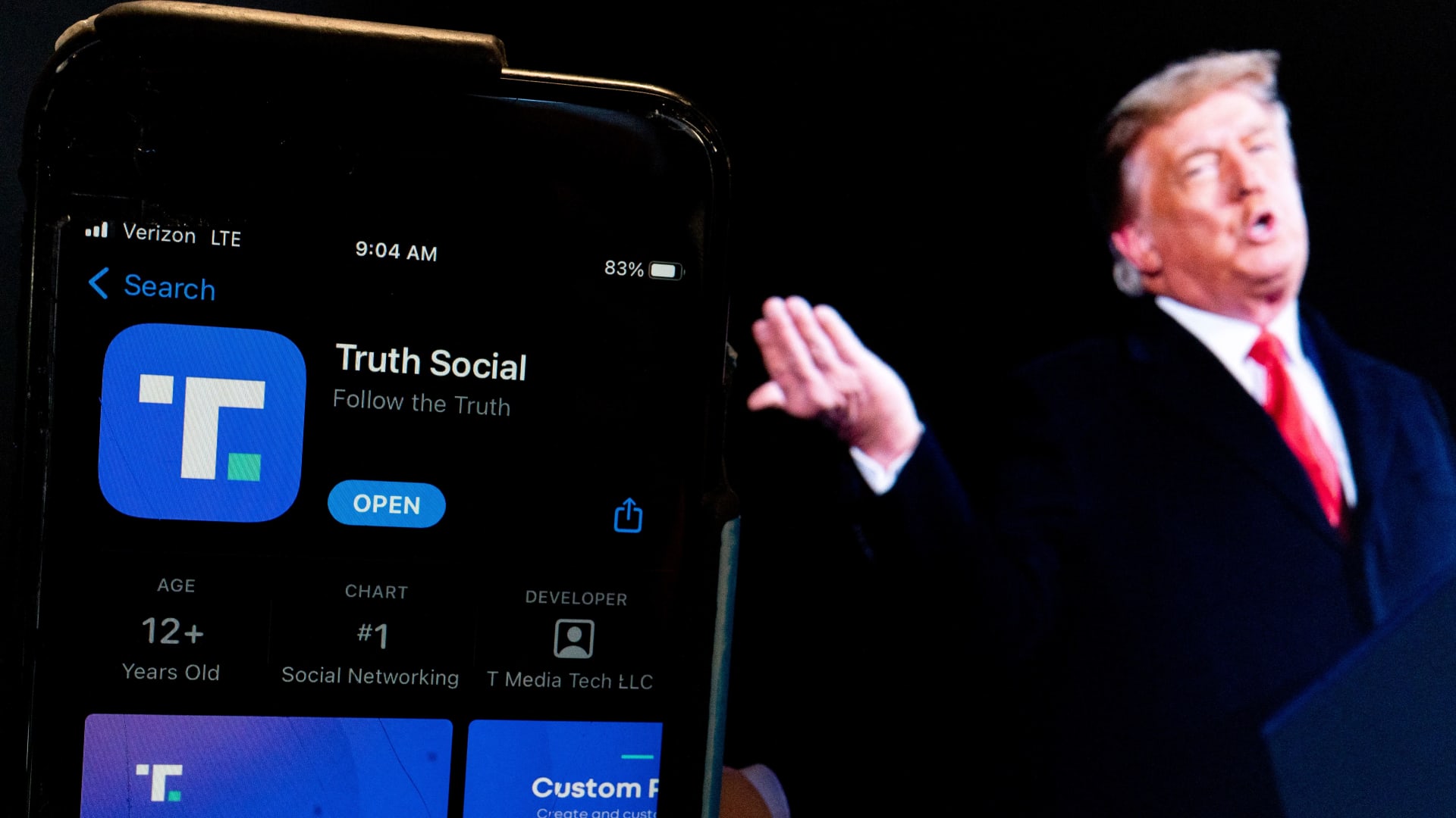 Trump social media company will wander public as DWAC shareholders approve merger