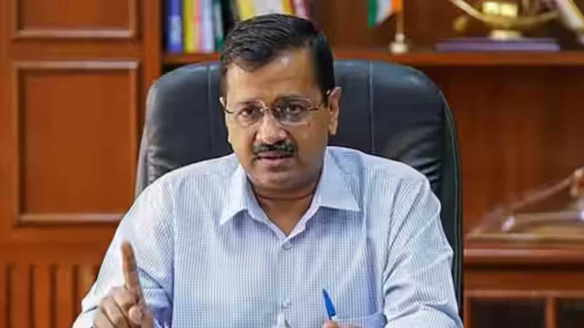 Did Delhi CM Arvind Kejriwal name two AAP ministers in liquor protection case?
