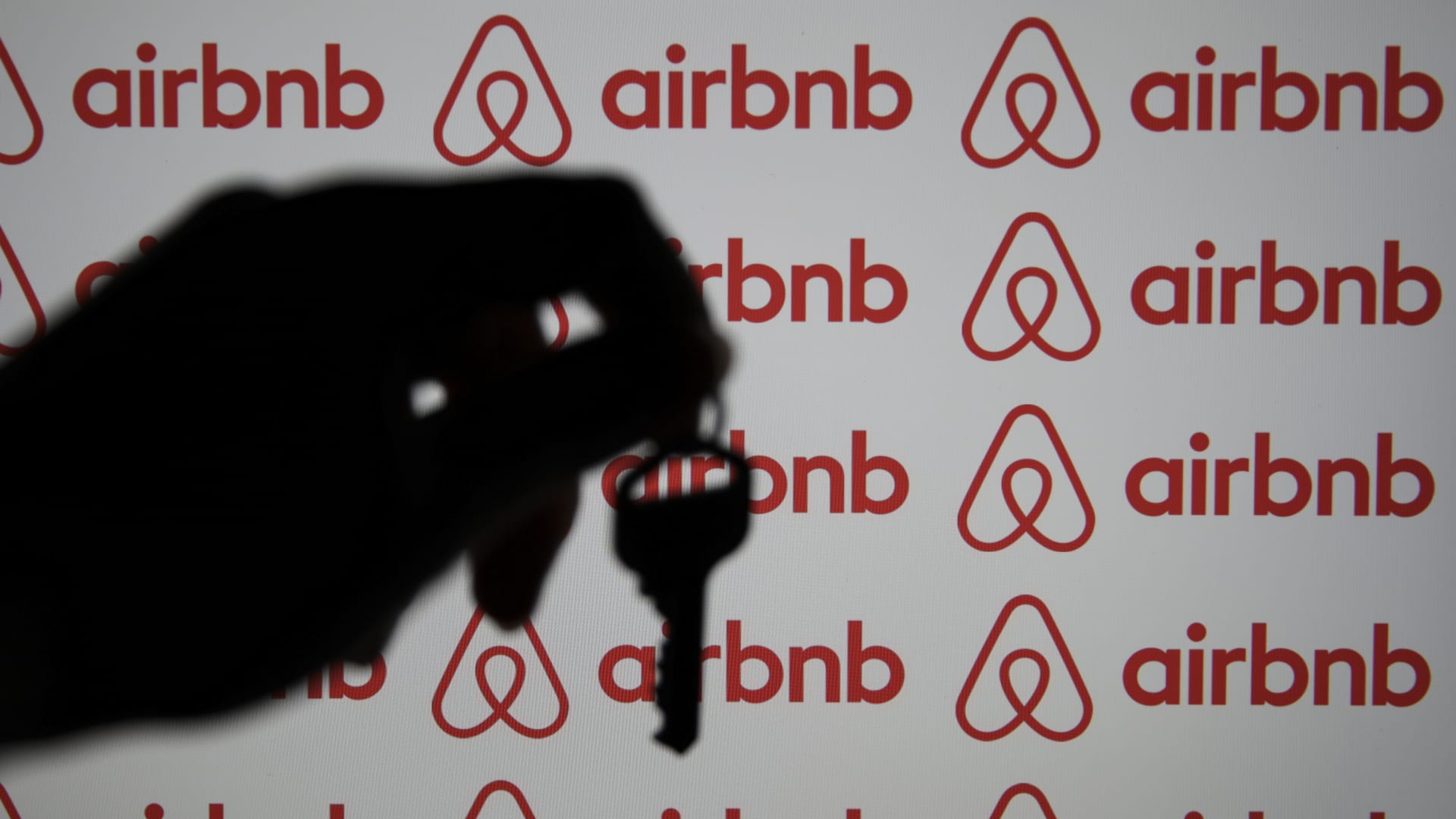 Airbnb’s original chief industry officer shares his high priorities for hosts and vacationers