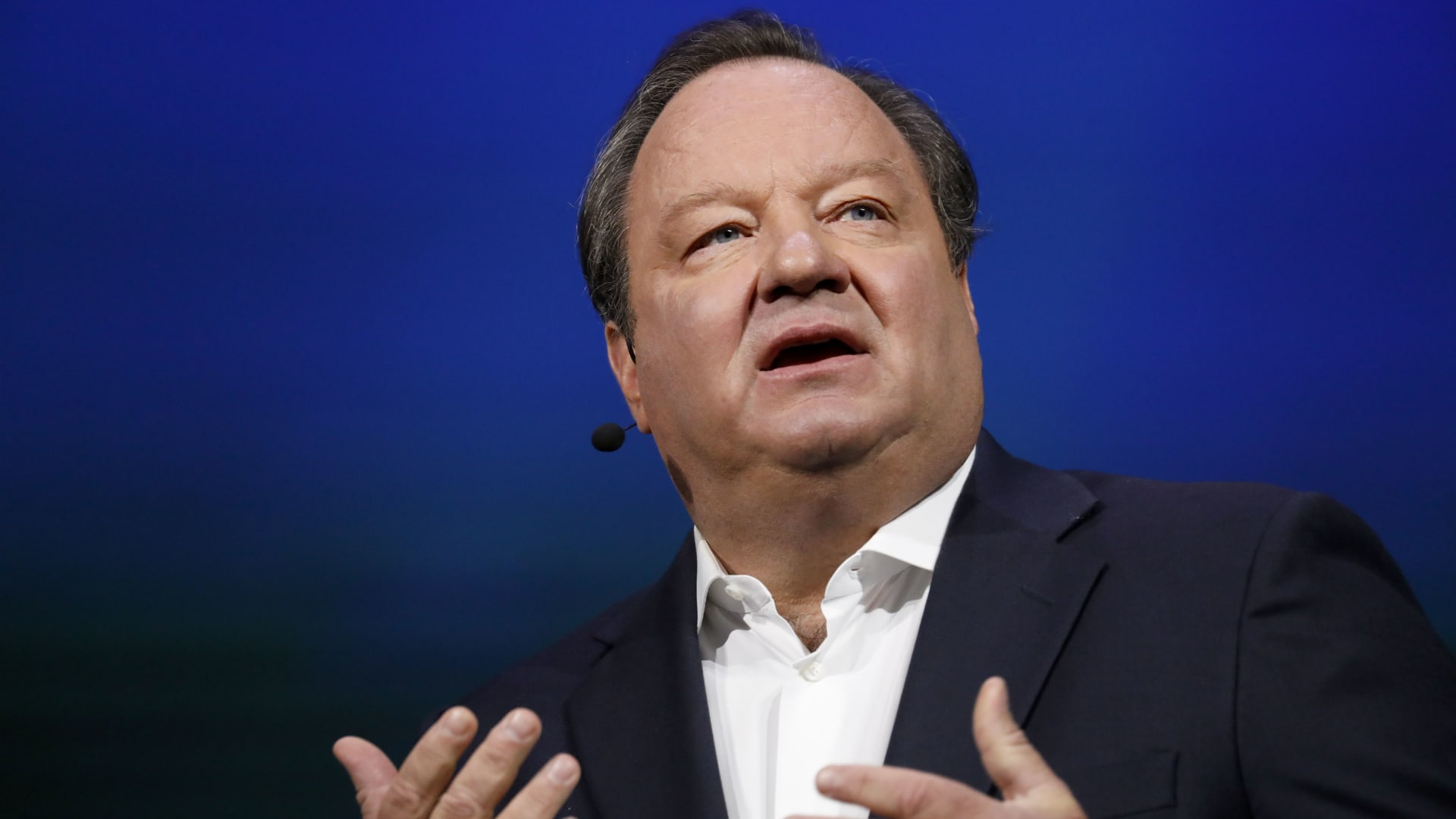 Paramount CEO Bob Bakish may perchance perchance presumably perchance be out as soon as Monday as Skydance merger talks proceed