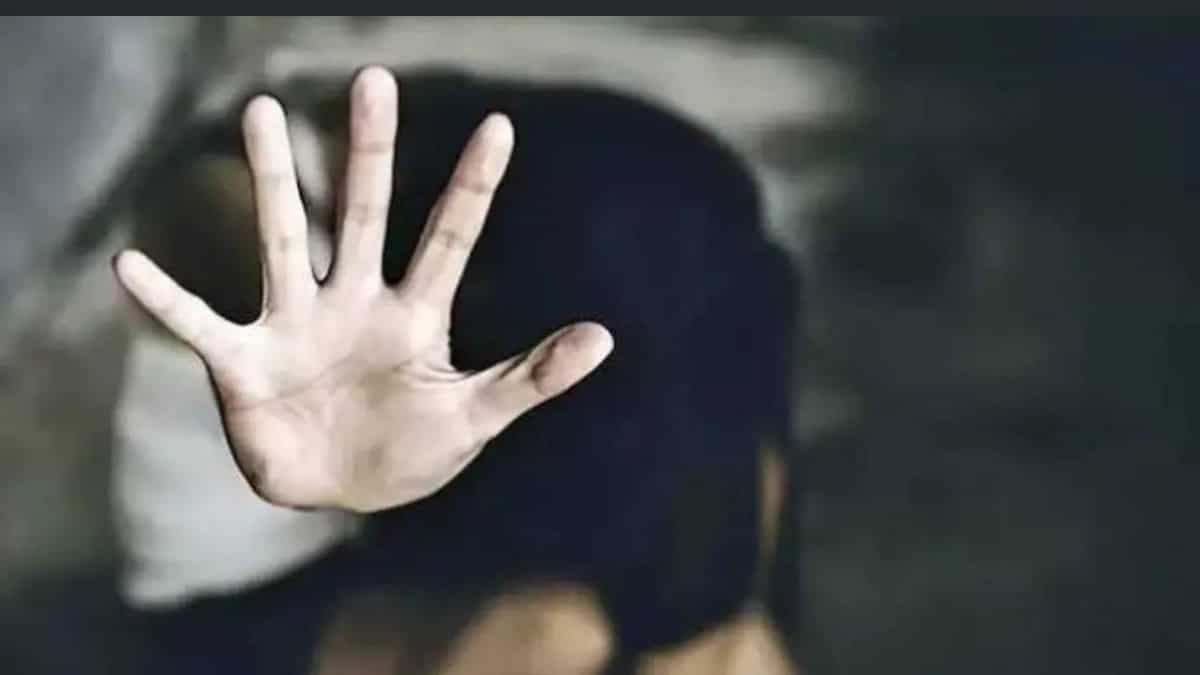 India: UP lady raped for 3 days, face branded with sizzling iron rod after rejecting marriage proposal