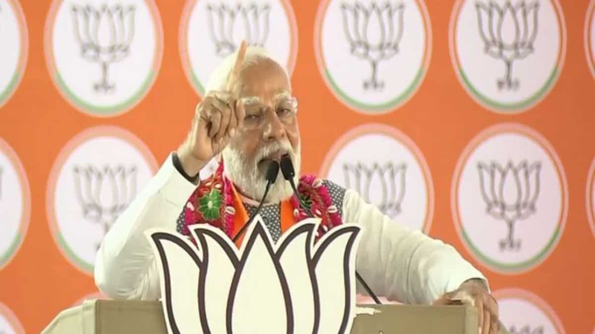 PM Modi hits out at Congress over EVM ruling; ‘Supreme Court gave a decent slap’