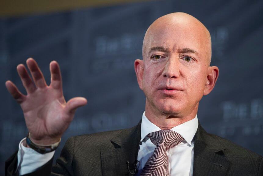 Bezos emailed employees detailed reasons for stepping down as CEO