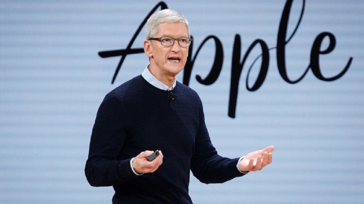 Rewriting Of 'Apple Ceo Tim Cook Receives First Major Stock Grant Since 2011, Could Earn More'